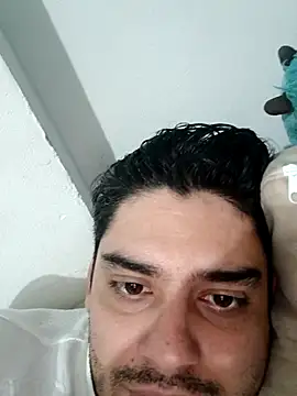 fromero27 online show from January 8, 2026, 4:40 am