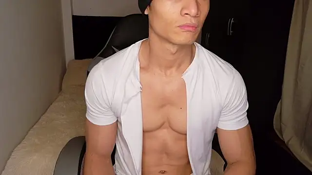 Snapshot of stylish_men chatting on October 23, 2025, 12:04 pm stylish men online show from October 23, 2025, 12:04 pm