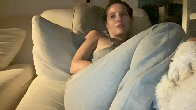 Snapshot of dddasani chatting on October 3, 2025, 2:48 am dddasani online show from October 3, 2025, 2:48 am