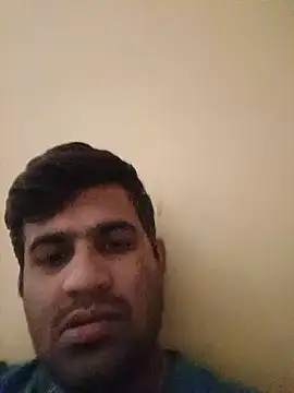 Snapshot of nareshrddd5 chatting on January 7, 2026, 6:40 am nareshrddd5 online show from January 7, 2026, 6:40 am