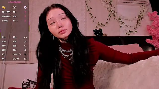 Lein Bone online show from October 12, 2025, 12:12 am