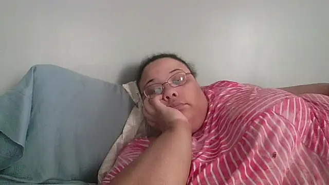 SexyBBW10790 online show from April 14, 2026, 2:11 pm