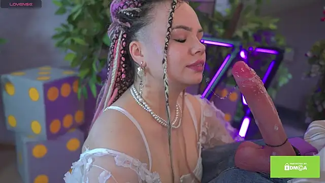 bllowwoww online show from January 11, 2026, 8:32 am