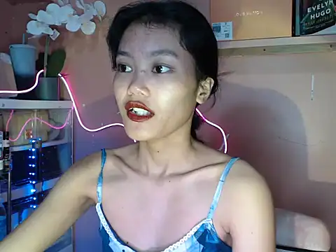 skinny gracie online show from October 29, 2025, 5:39 am