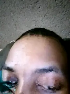 Snapshot of CrepedTrek chatting on October 10, 2025, 6:20 pm CrepedTrek online show from October 10, 2025, 6:20 pm