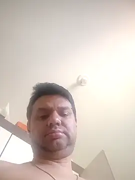 Crocante Hot online show from November 15, 2025, 3:27 pm