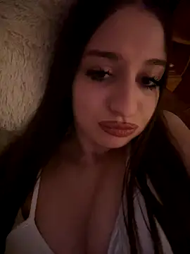 Snapshot of Anyssia chatting on October 19, 2025, 7:22 am Anyssia online show from October 19, 2025, 7:22 am