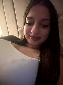 Snapshot of Anyssia chatting on September 30, 2025, 5:35 am Anyssia online show from September 30, 2025, 5:35 am