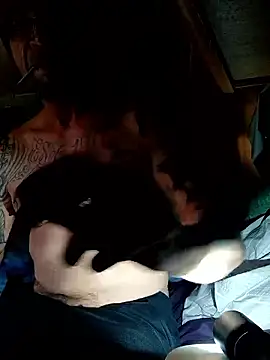 ShawnandDani7074 online show from January 10, 2026, 6:58 pm