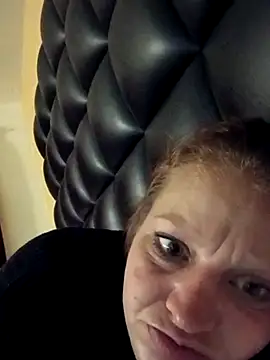 IrishGoddess69247 online show from March 4, 2026, 1:30 pm