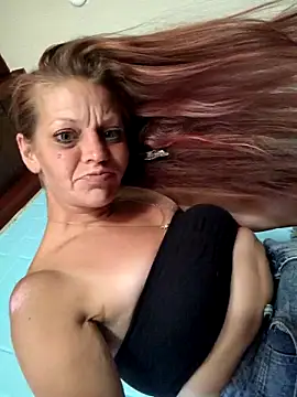 IrishGoddess69247 online show from November 6, 2025, 3:49 pm