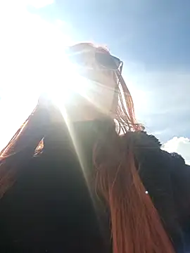 Alis xxx online show from December 4, 2025, 6:51 pm