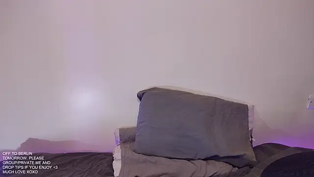 TSTaraBrookes online show from April 28, 2026, 5:39 pm