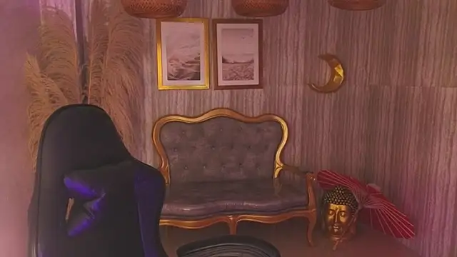 allyssa bellini s online show from November 22, 2025, 8:18 pm