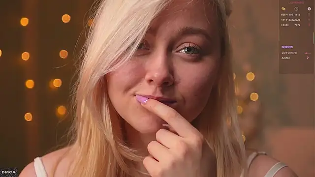 AccaCroyle online show from November 30, 2025, 8:20 pm