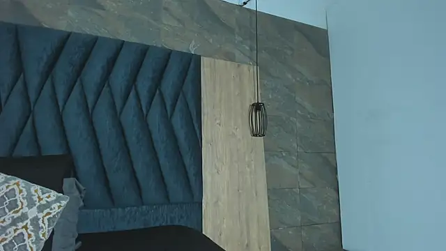 Snapshot of Samy_Grey01 chatting on October 24, 2025, 3:05 am Samy Grey01 online show from October 24, 2025, 3:05 am