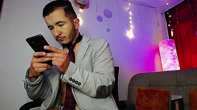 Noha Lux online show from September 25, 2025, 12:44 pm