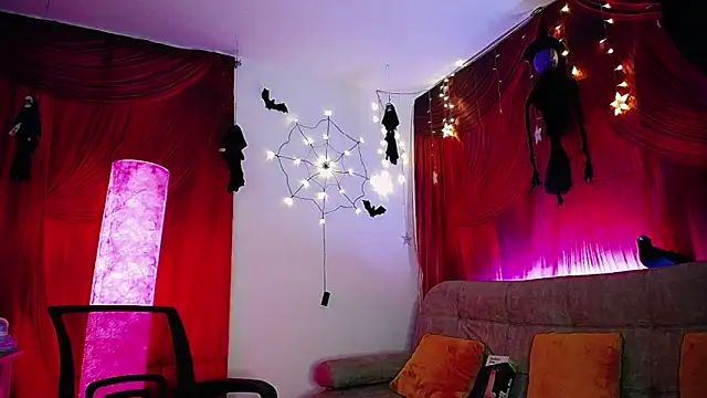 Noha Lux online show from October 9, 2025, 12:38 pm