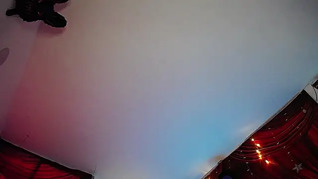 Noha Lux online show from October 7, 2025, 12:39 pm