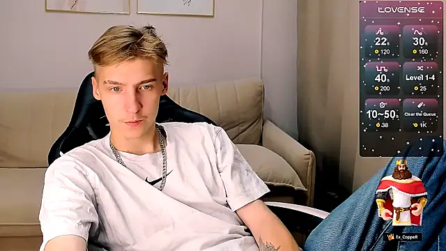 Snapshot of MrSexyCum4U chatting on October 19, 2025, 12:13 am MrSexyCum4U online show from October 19, 2025, 12:13 am