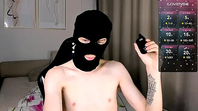 Snapshot of MrSexyCum4U chatting on October 30, 2025, 10:24 am MrSexyCum4U online show from October 30, 2025, 10:24 am