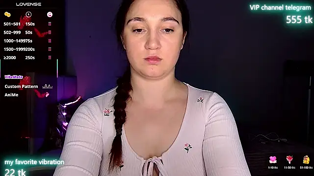 Eliz v tta online show from October 13, 2025, 8:54 pm