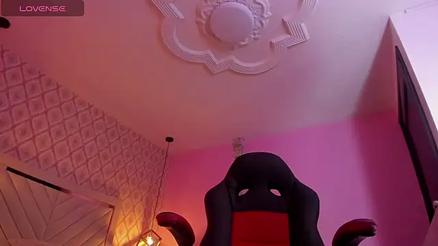 ALANA WATSONN online show from March 2, 2026, 2:13 pm