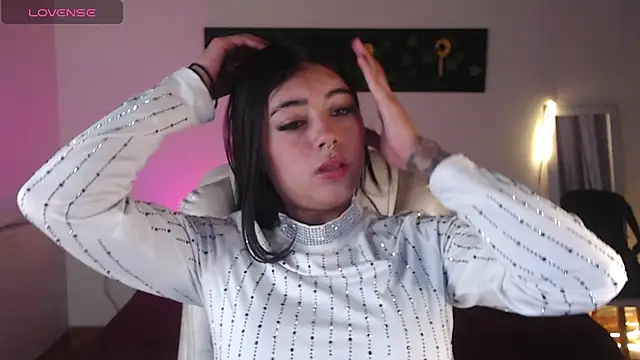 gabriella live online show from October 16, 2025, 7:44 pm