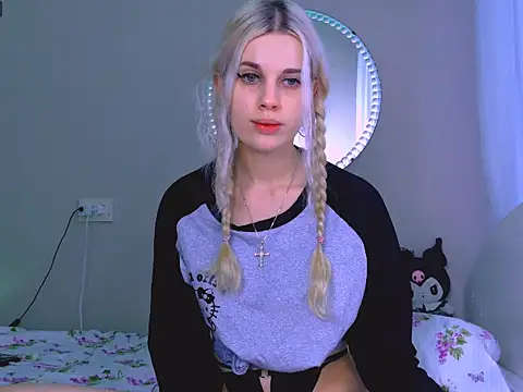 Snapshot of carmen_crybaby chatting on October 10, 2025, 5:52 am carmen crybaby online show from October 10, 2025, 5:52 am