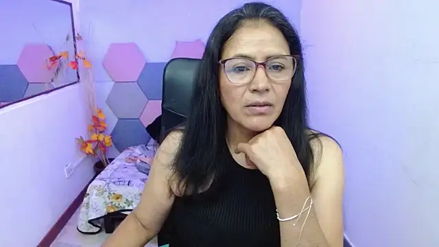 AmandaPeet online show from October 3, 2025, 7:48 pm