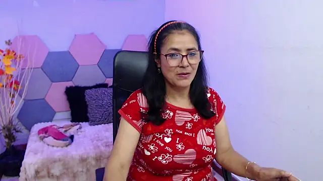 AmandaPeet online show from November 14, 2025, 8:23 pm