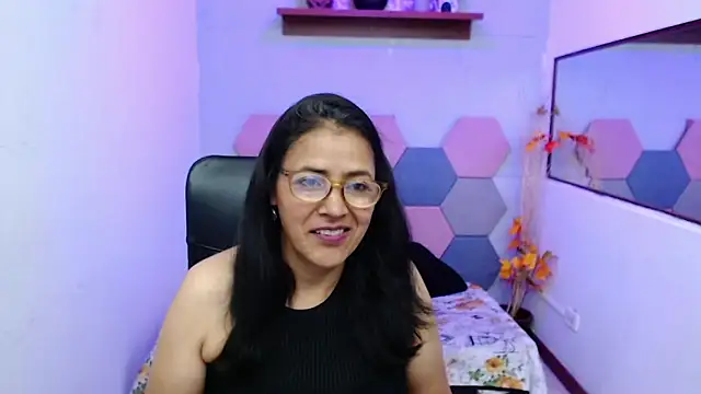 AmandaPeet online show from September 24, 2025, 7:42 pm