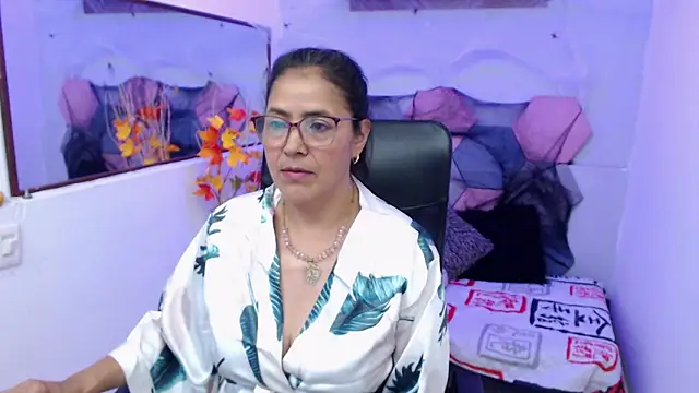 AmandaPeet online show from October 15, 2025, 8:17 pm