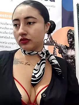 Snapshot of AMATISTA__16 chatting on May 7, 2026, 12:30 pm AMATISTA 16 online show from May 7, 2026, 12:30 pm