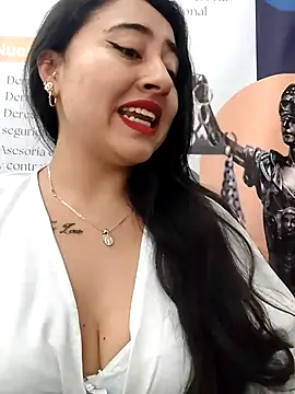 Snapshot of AMATISTA__16 chatting on May 5, 2026, 12:19 pm AMATISTA 16 online show from May 5, 2026, 12:19 pm