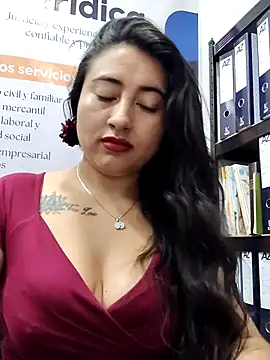 Snapshot of AMATISTA__16 chatting on May 6, 2026, 12:31 pm AMATISTA 16 online show from May 6, 2026, 12:31 pm