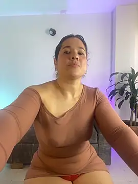 leiablack online show from September 21, 2025, 11:37 am