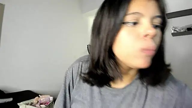 Aleja-02 online show from October 2, 2025, 11:52 pm