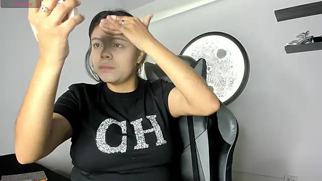 Aleja-02 online show from September 30, 2025, 8:48 pm