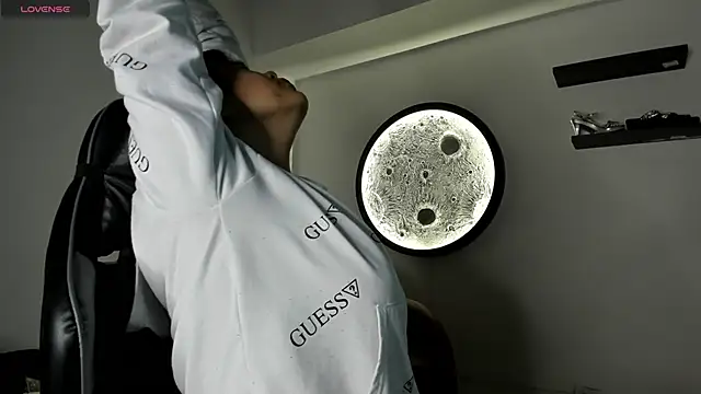 Aleja-02 online show from October 1, 2025, 10:46 pm