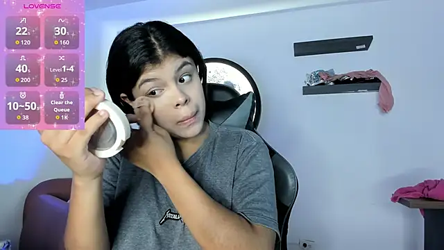 Aleja-02 online show from September 24, 2025, 8:48 pm