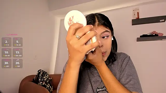 Aleja-02 online show from September 12, 2025, 9:14 pm