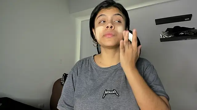 Aleja-02 online show from September 29, 2025, 8:36 pm