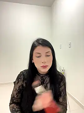 Privad ravenna online show from September 20, 2025, 10:04 pm