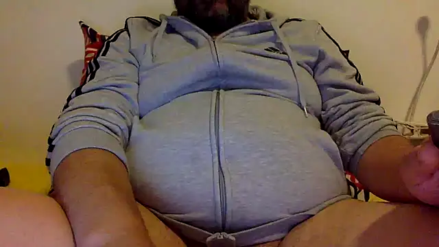 Snapshot of steve669_hot chatting on October 28, 2025, 9:36 pm steve669 hot online show from October 28, 2025, 9:36 pm