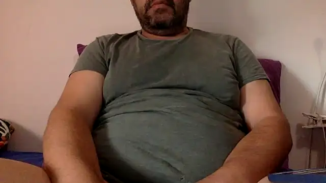 steve669 hot online show from September 14, 2025, 6:47 am
