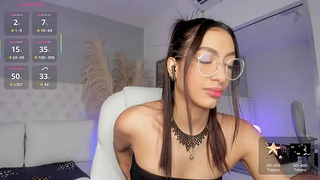 Ebonysweet   online show from February 24, 2026, 7:37 pm