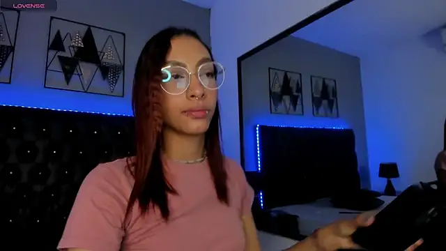 Ebonysweet   online show from October 24, 2025, 8:19 pm