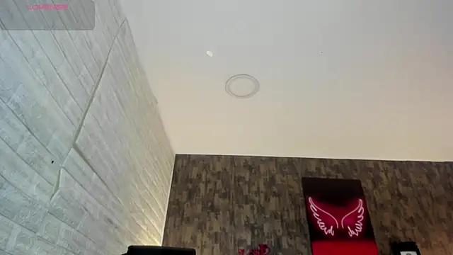 Snapshot of marian__stone chatting on October 10, 2025, 6:20 pm marian  stone online show from October 10, 2025, 6:20 pm