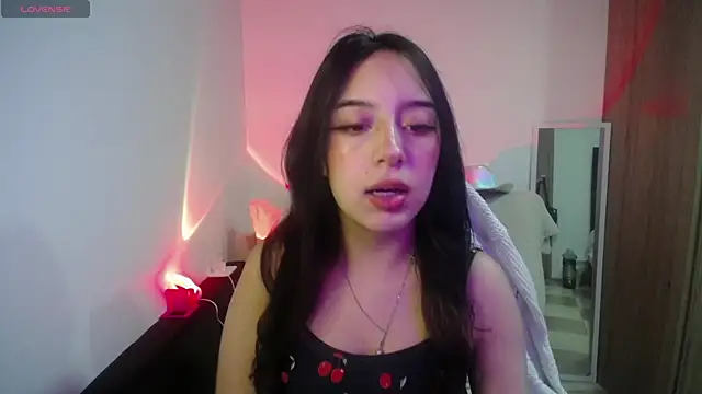 immisssilver online show from October 15, 2025, 2:21 am